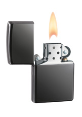 Zippo tulemasin Black Ice