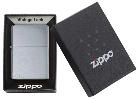 Zippo tulemasin Brushed Chrome Vintage with Slashes
