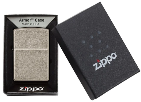 Zippo tulemasin Armor® Antique Silver Plate